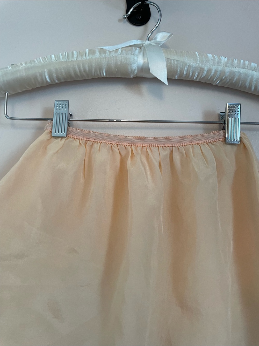 Silky Peach Lace Trim Women's Tap Pants French Knickers 1930s Bridal Trousseau S - Picture 11 of 13